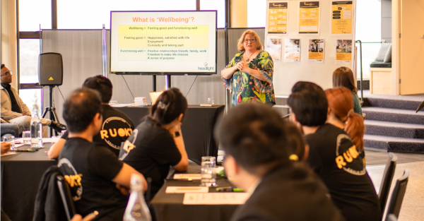 Te Wāhi Toi - Saturday Arts Social: Connect & Thrive Wellbeing Workshop